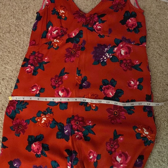 Anthropologie Floreat Red Rose Floral Wide Leg V-neck jumpsuit - Picture 7 of 7